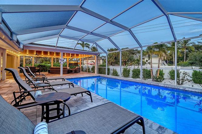 Private patio with outdoor seating
