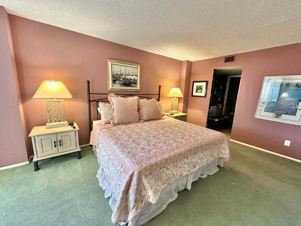 Primary Bedroom - King