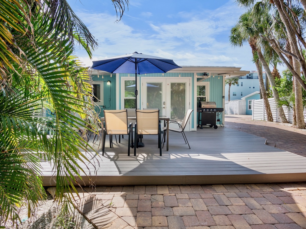 Outdoor Dining, Outdoor Grill