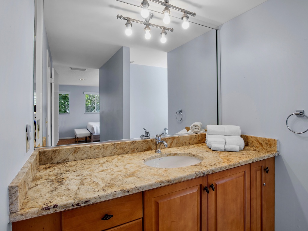 Primary Bathroom, Ensuite