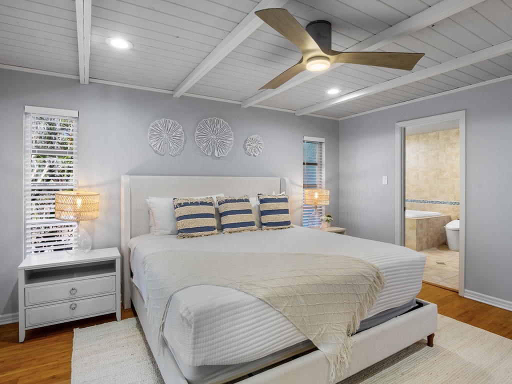 Primary Bedroom, King