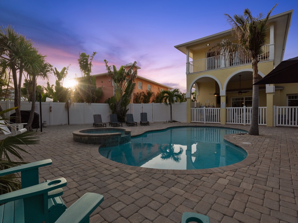 The Pool House Siesta Key Luxury Rental Properties