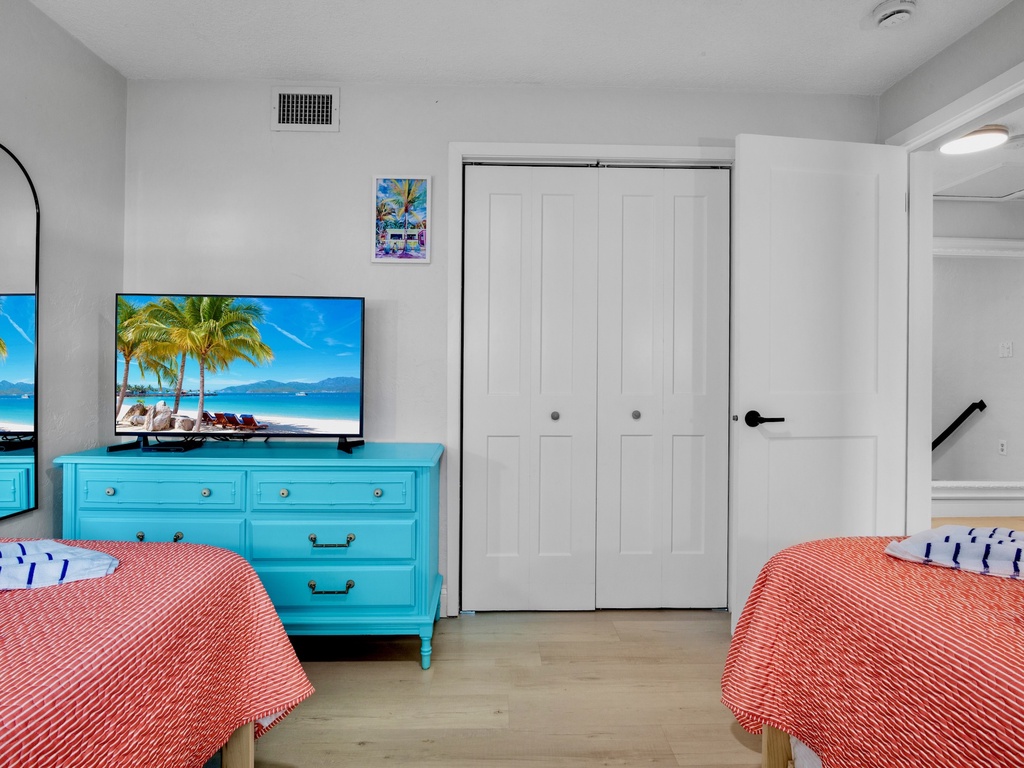 Jamaica Royale PH2 by Tropical Sands Accommodations