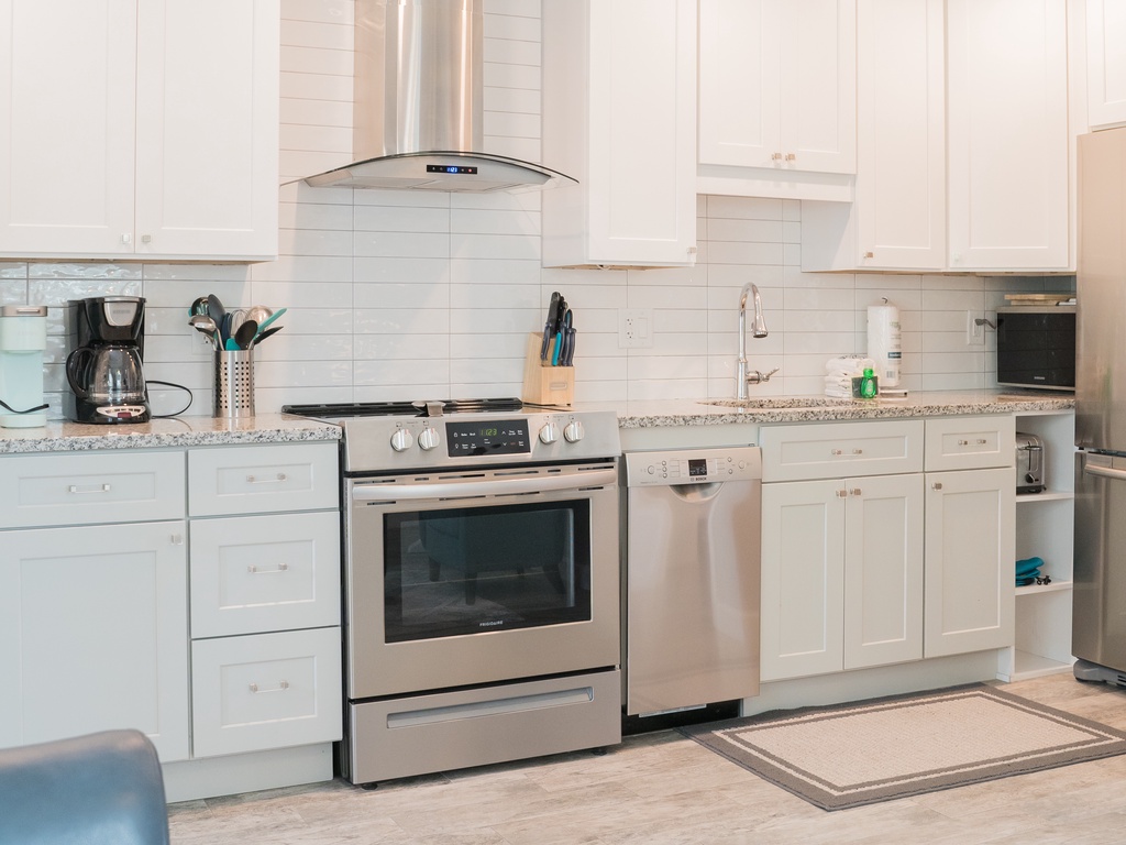 Fully equipped kitchen
