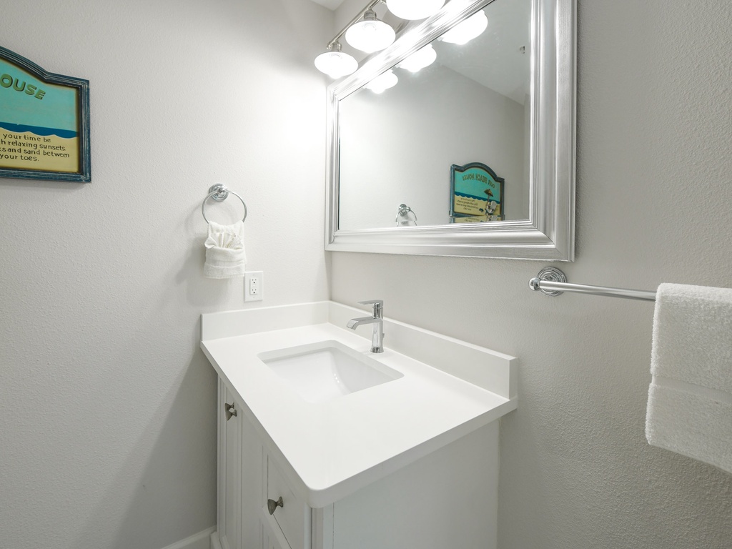 West Unit - Third Bathroom