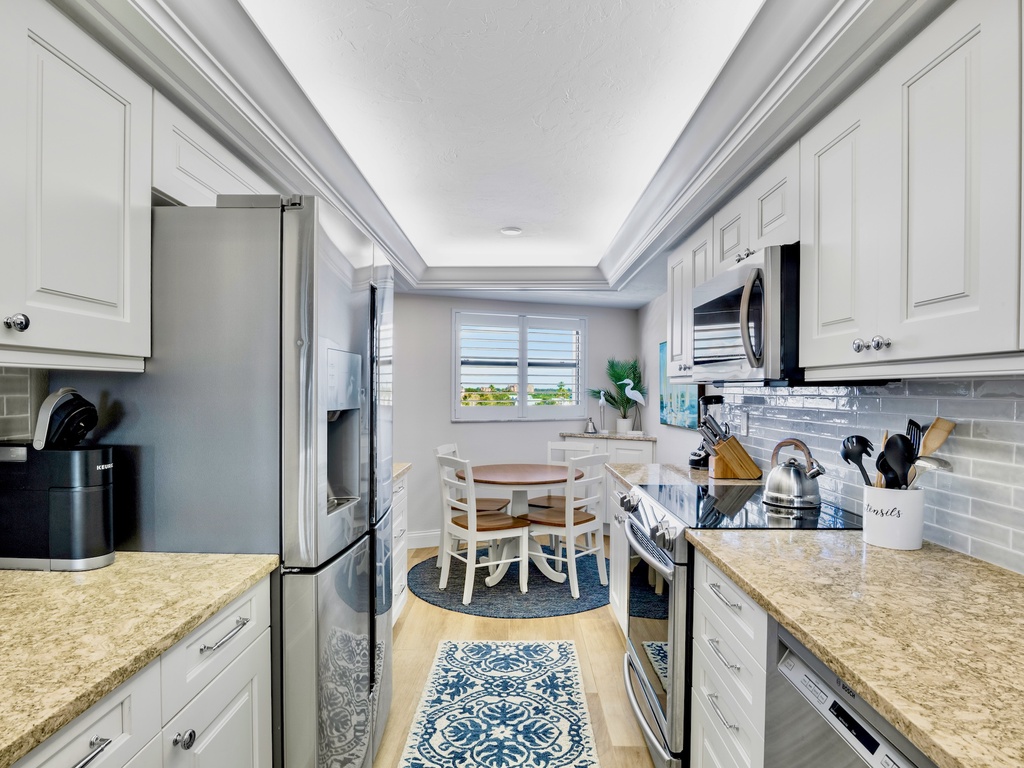 Gulf and Bay Club C607 by Tropical Sands Accommodations