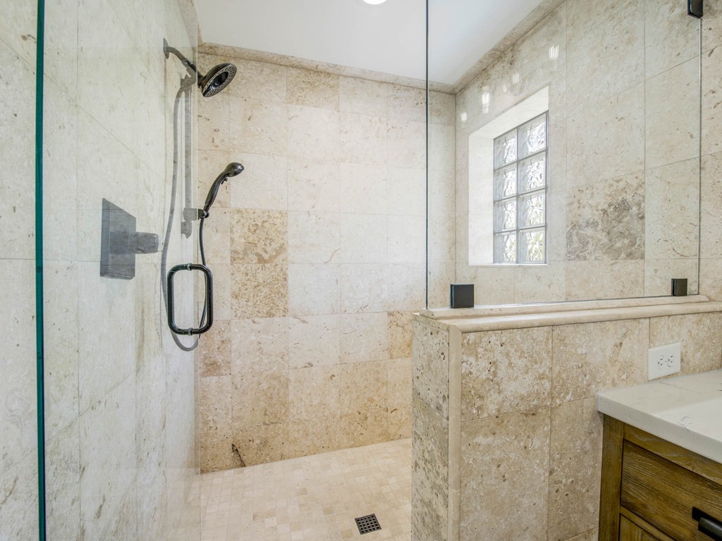 Primary Bedroom, Ensuite Bathroom