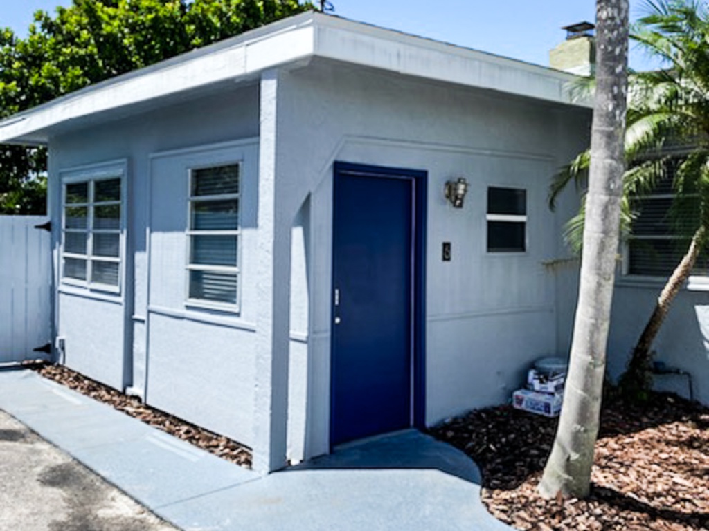 Ringling Cottage - Lido Key Vacations