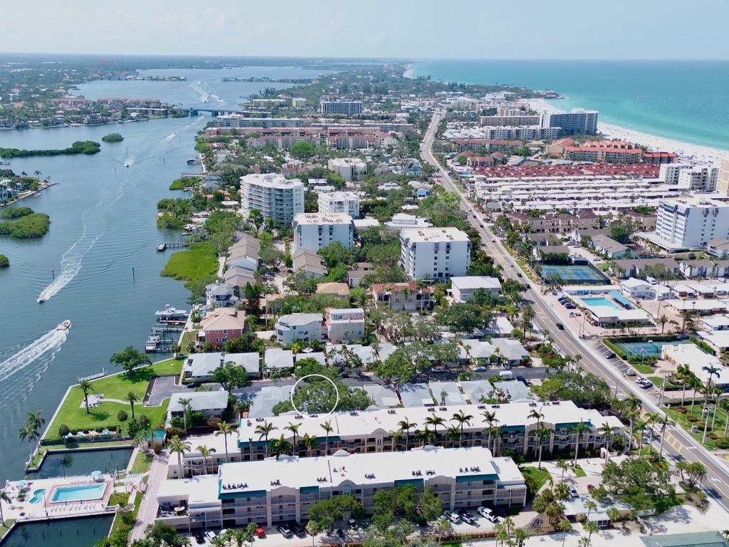 Three Sandy Sisters by Siesta Key Luxury Rental Properties