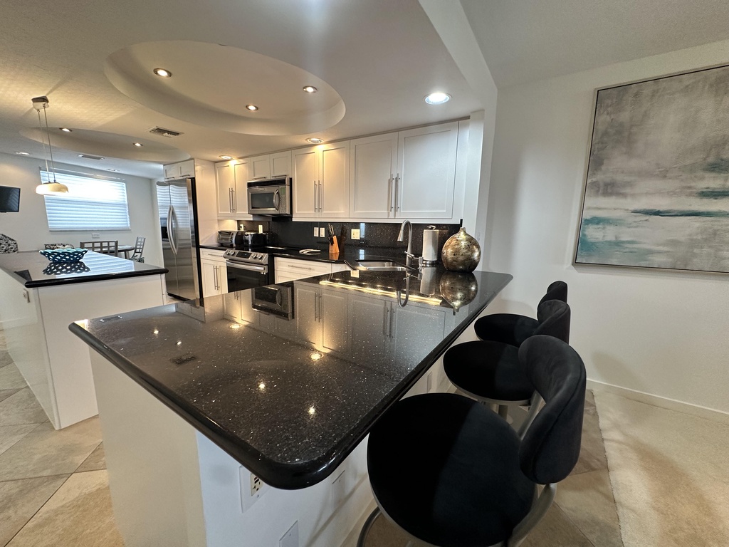 Gulf and Bay Club C702 (14)