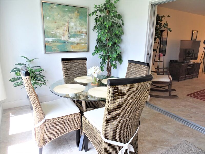 Additional Dining Area