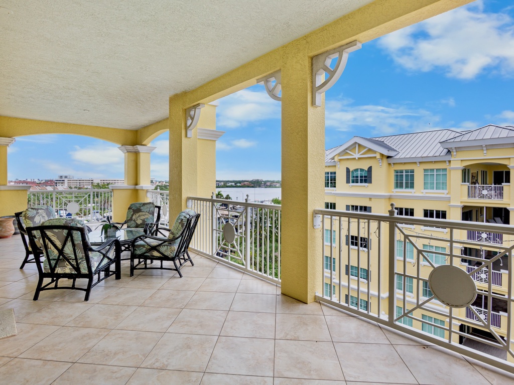 Main Balcony