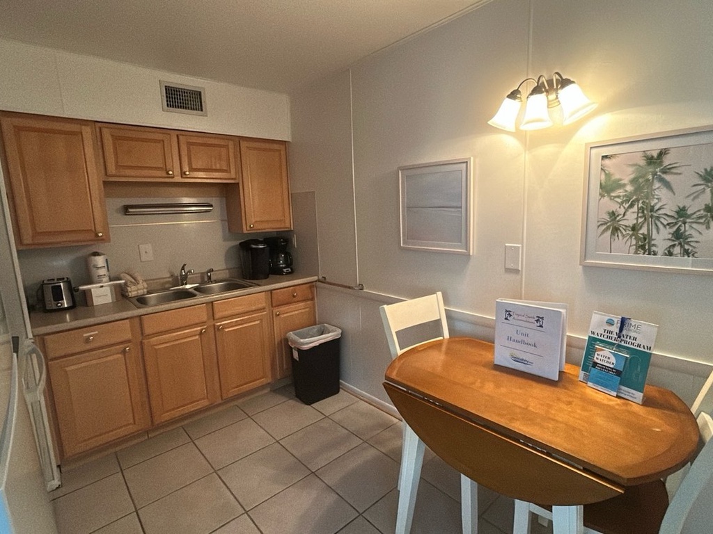 Fully equipped kitchen