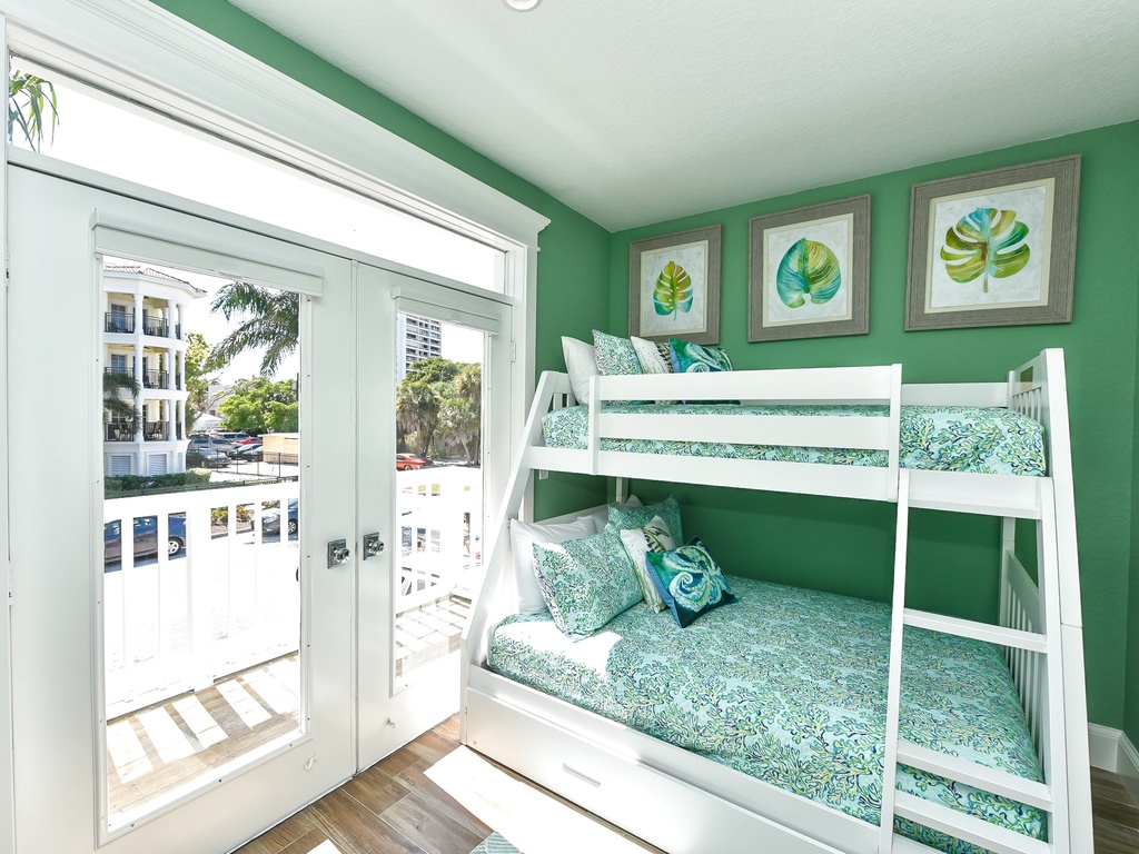 Eighth Bedroom: Twin-over-Full bunk bed with Twin trundle