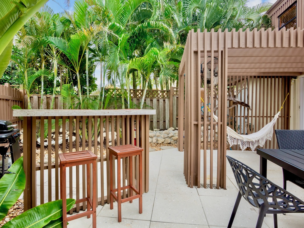 Outdoor Seating