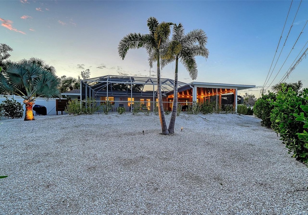 The Coastal Nest by Tropical Sands Accommodations