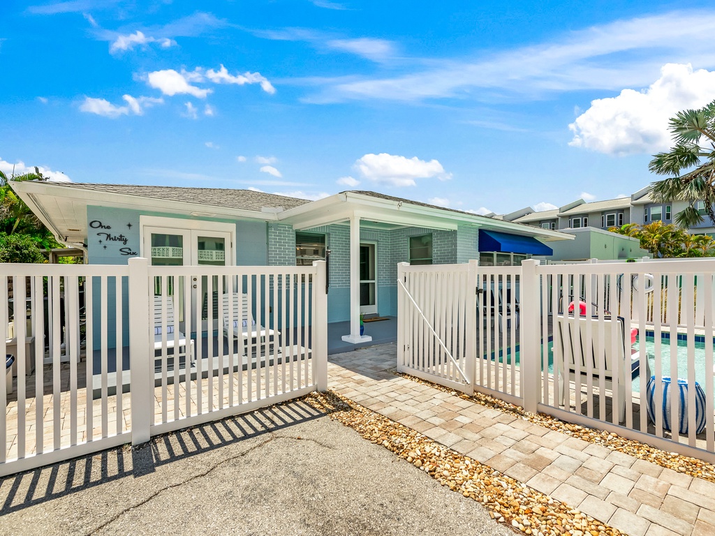 Island Hopping by Lido Key Vacations