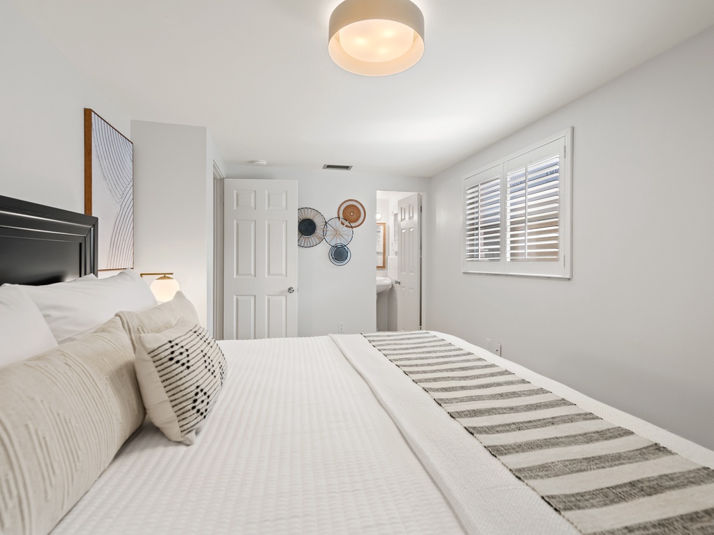 Primary Bedroom - King