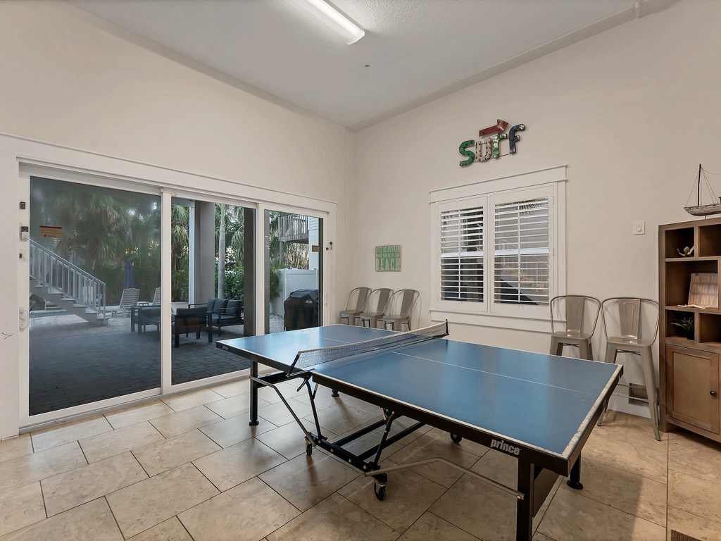 Recreation Area - Ping-pong table