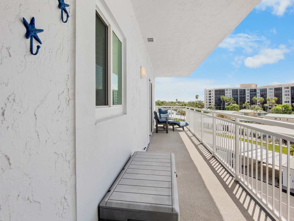 Jamaica Royale 405 by Tropical Sands Accommodations
