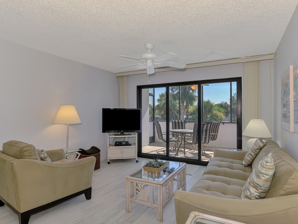 Harbor Towers 230
