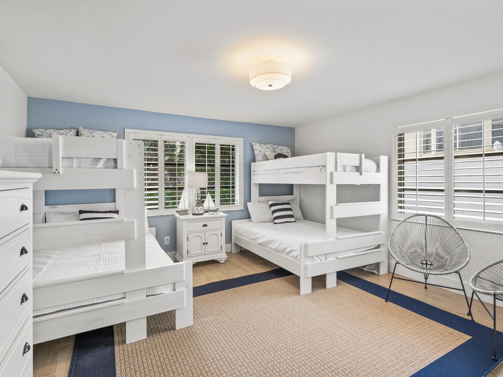Fourth Bedroom - Two Twin Bunks