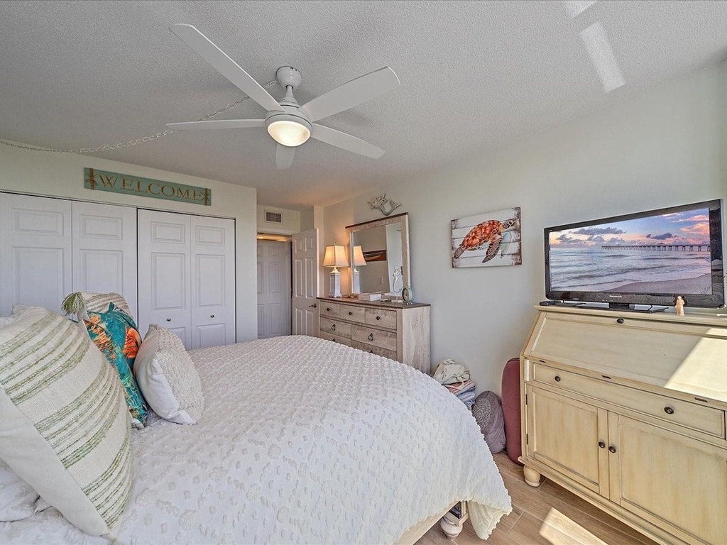 Harbor Towers Unit 603 by Tropical Sands Accommodations