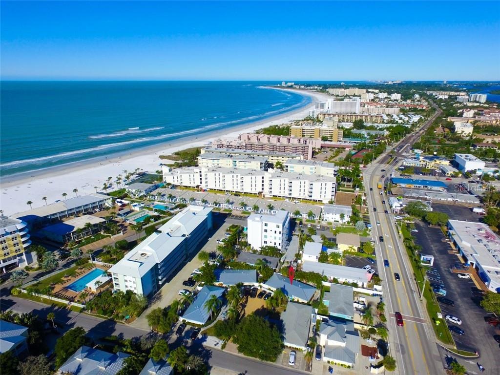 Casita East - Short Walk to Beach, Shops and Restaurants
