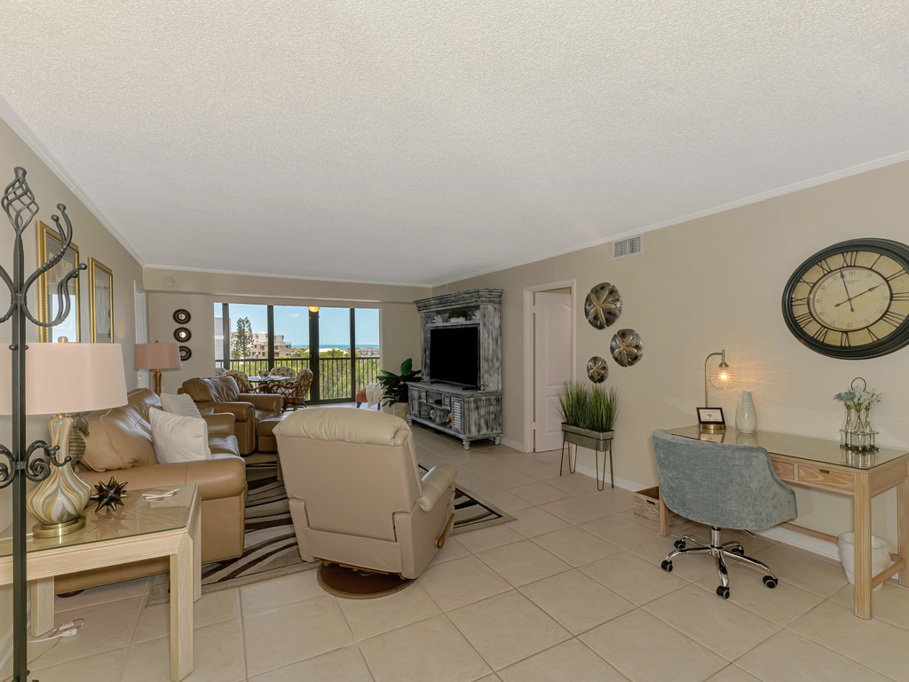 Spacious Living Room
