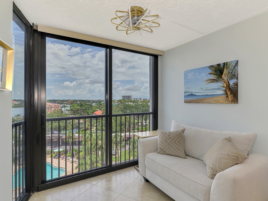 Primary Bedroom, Views