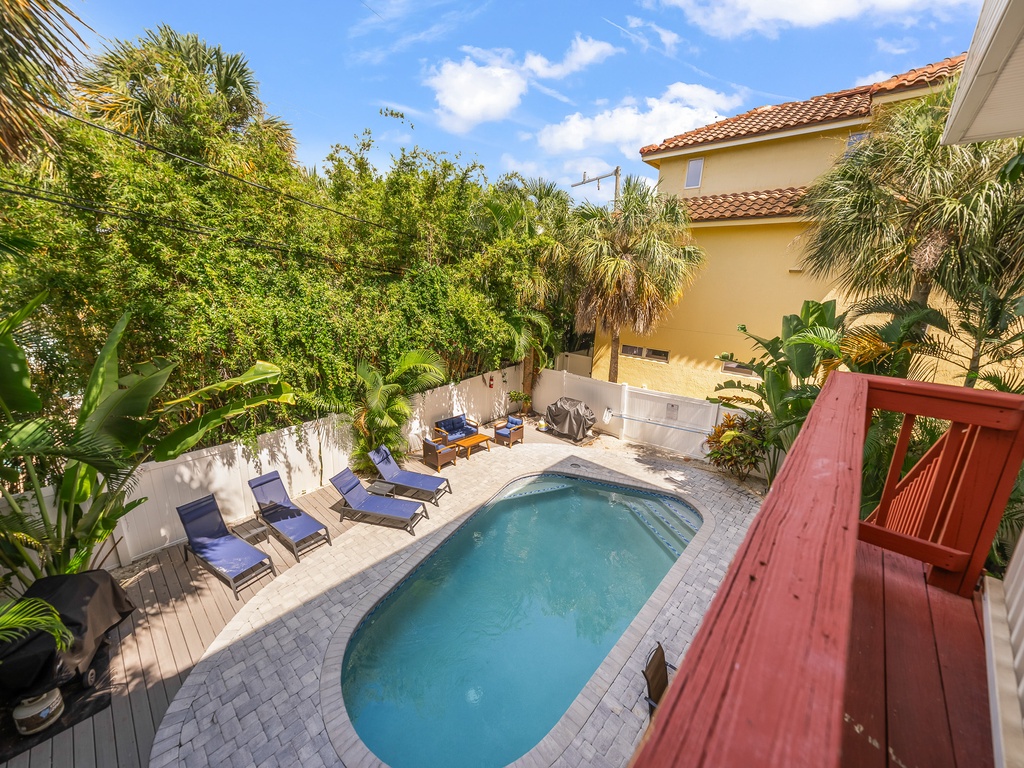 Shared Heated Pool