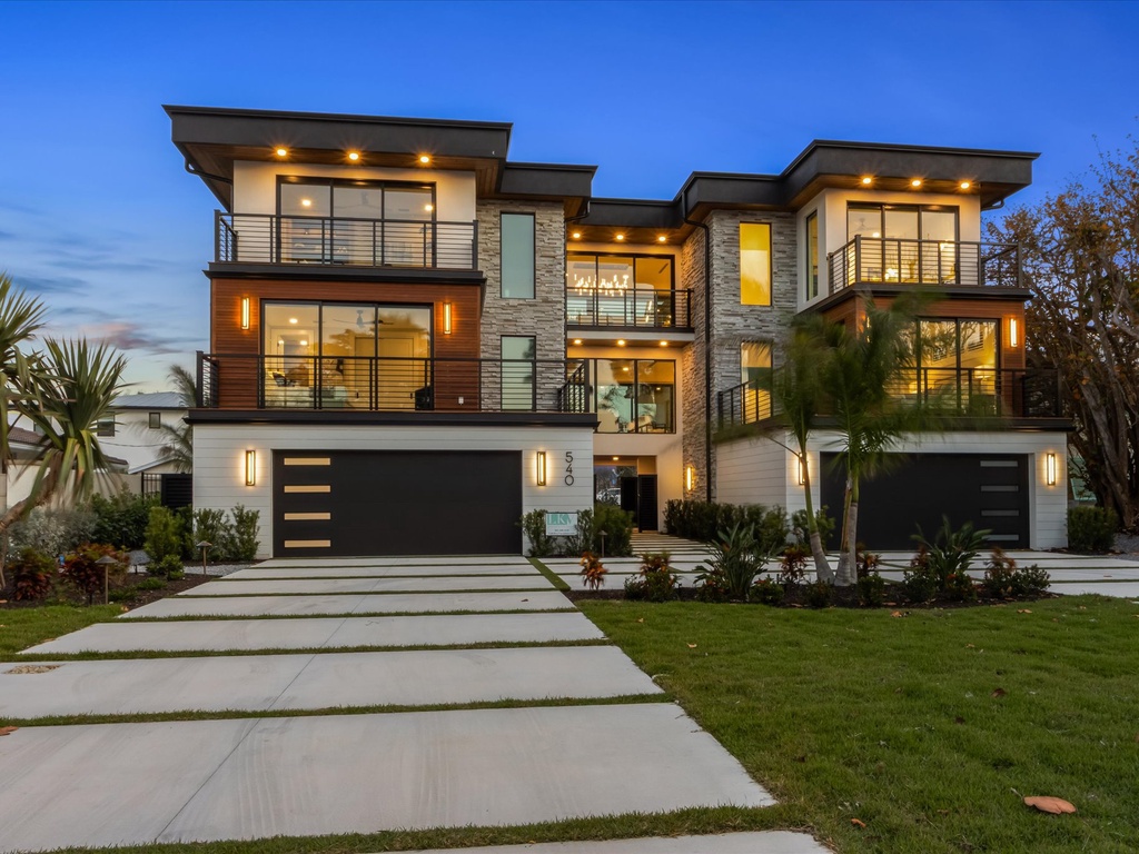 Lido Luxe Estate by Lido Key Vacations