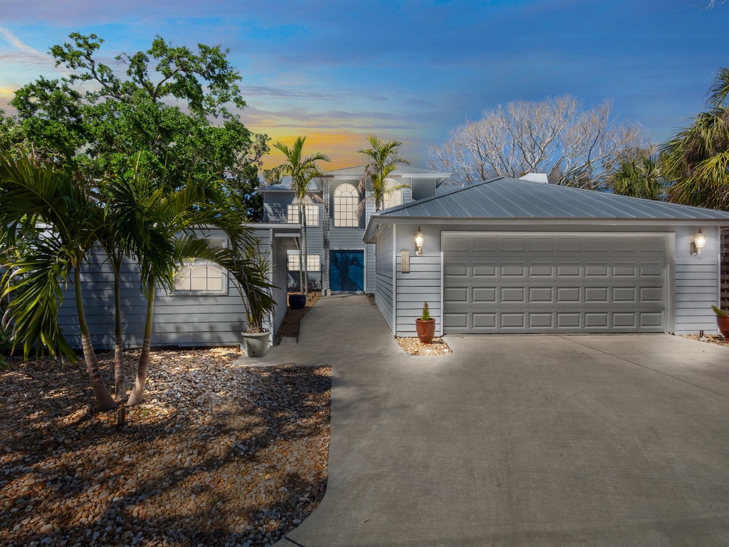 Sunset Cove by Siesta Key Luxury Rental Properties