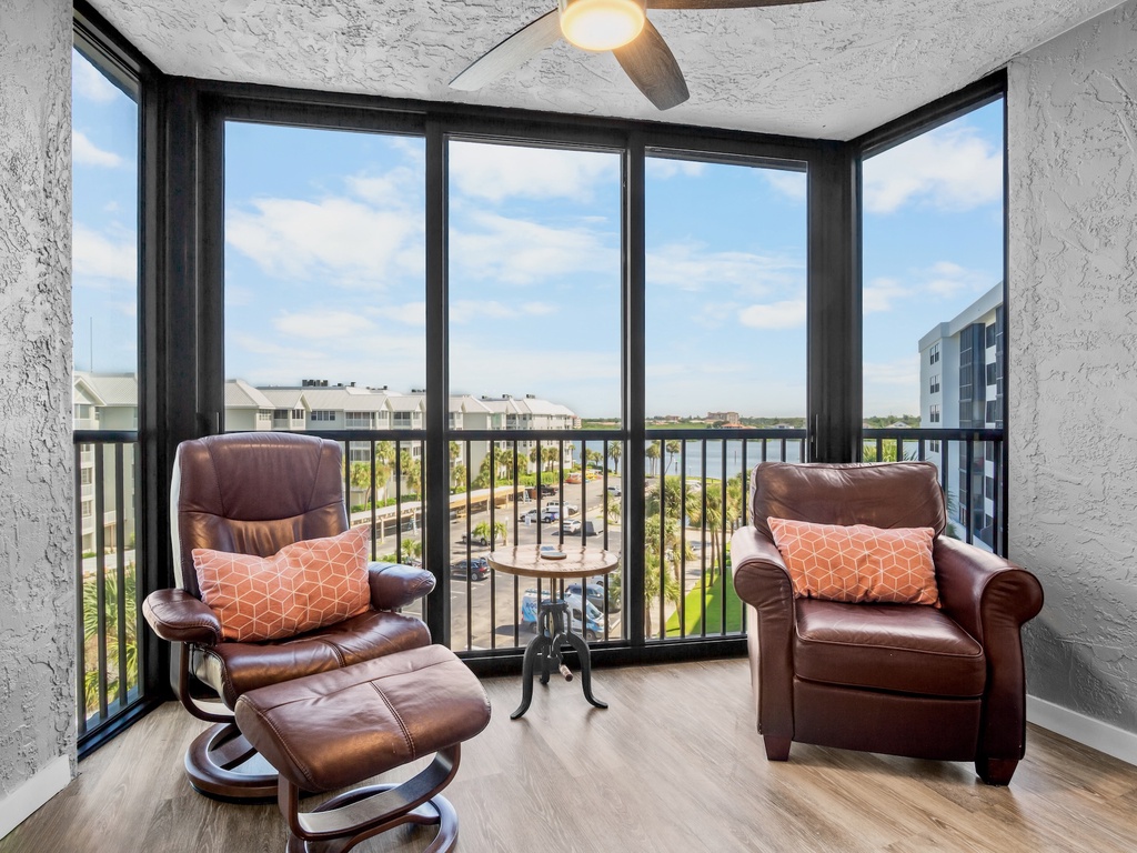 Harbor Towers Unit 515 by Tropical Sands Accommodations