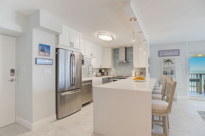 Fully equipped kitchen