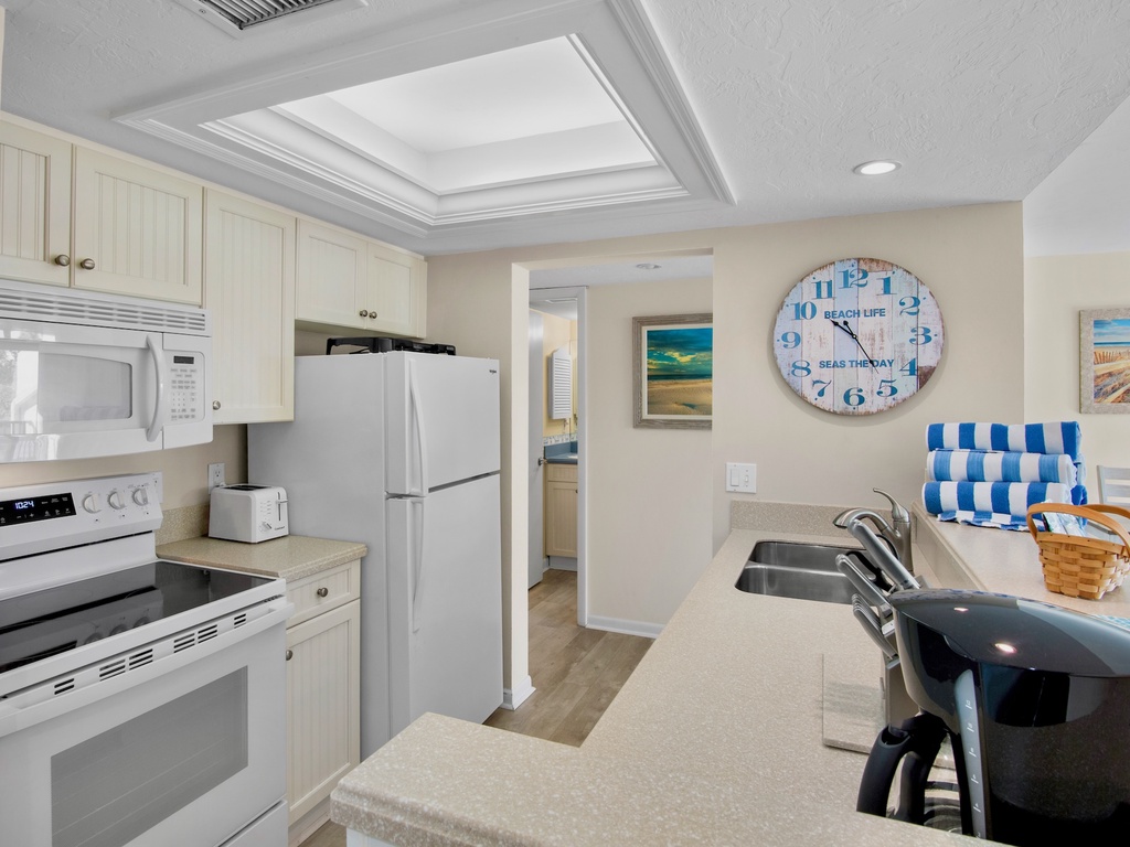 Midnight Cove II Unit 333 by Tropical Sands Accommodations