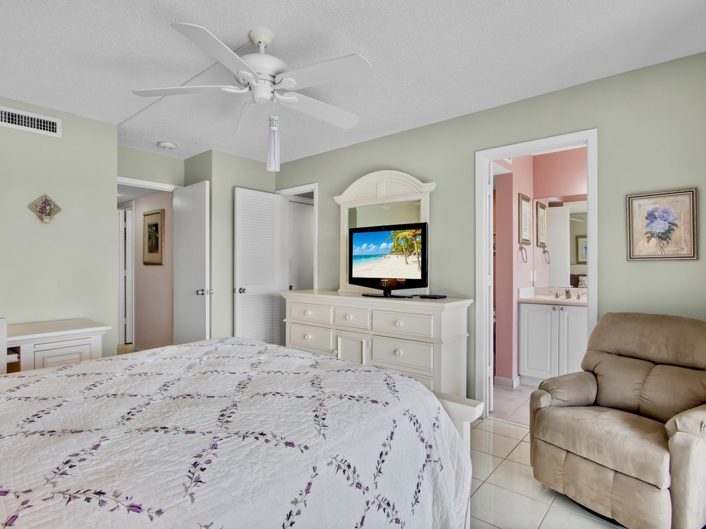 Midnight Cove II 943C by Tropical Sands Accommodations