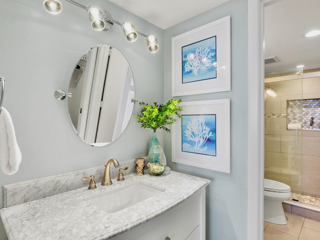 Gulf and Bay Club C209 by Tropical Sands Accommodations