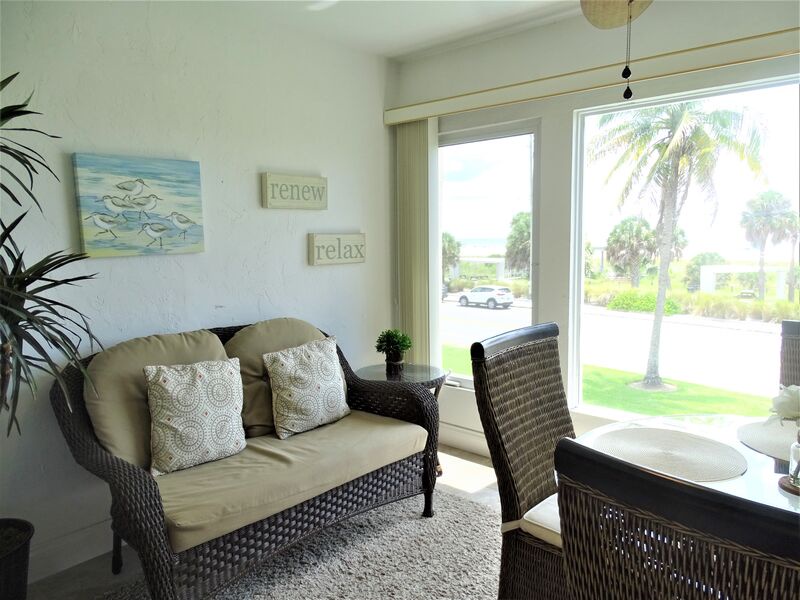 Seating with Tropical Views