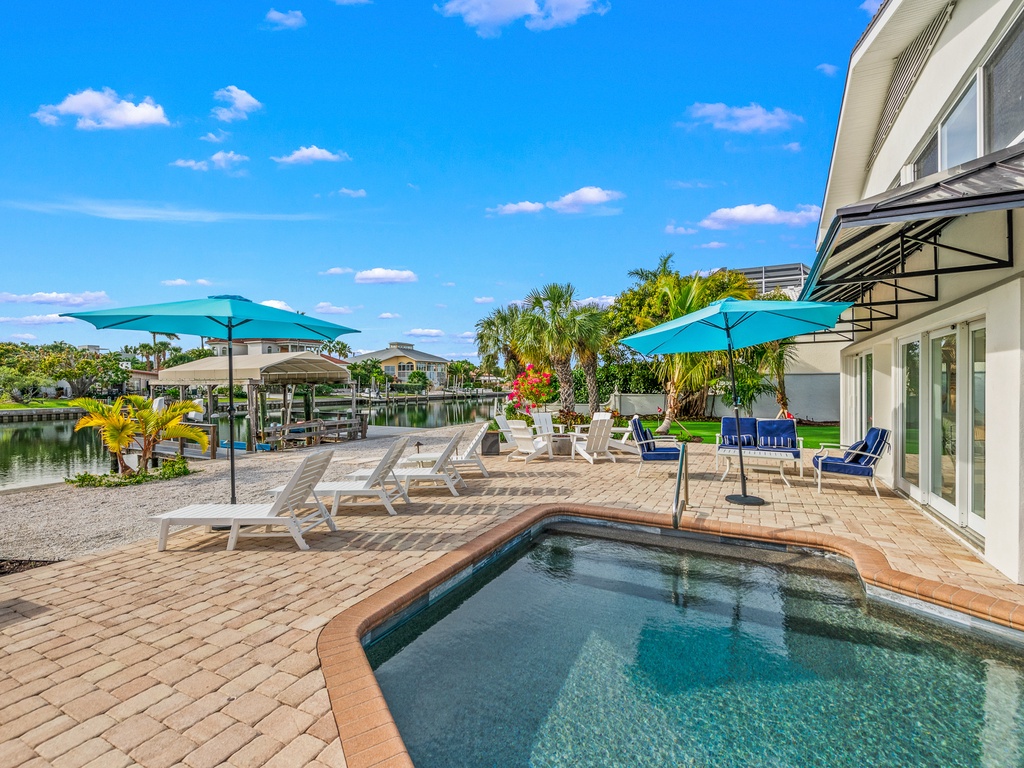 Manatee Cove