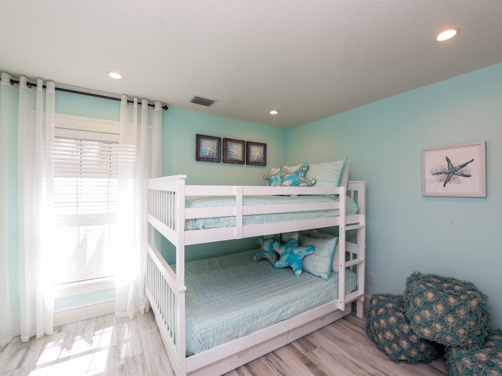 Fourth Bedroom - Full/Full Bunk with Twin Trundle