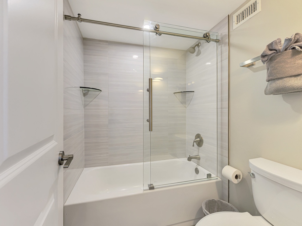 Second Bathroom, Ensuite