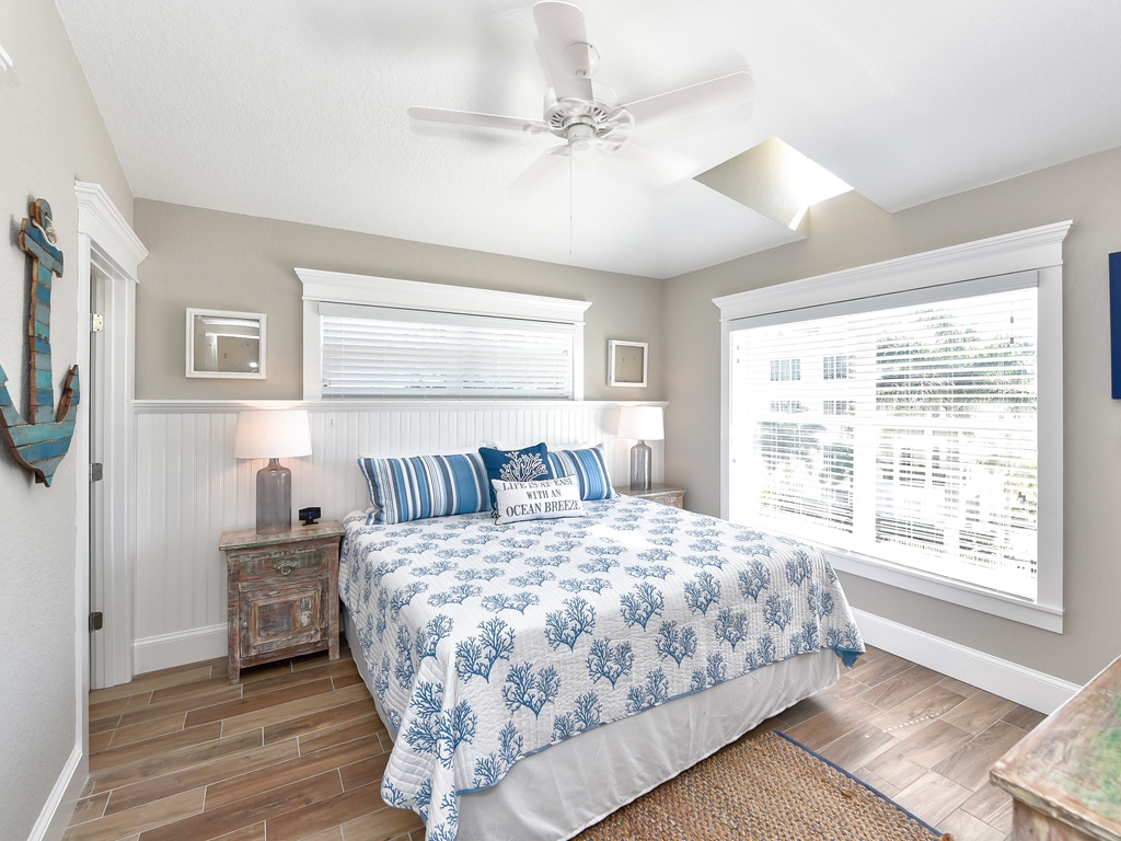 Sixth Bedroom, King bed