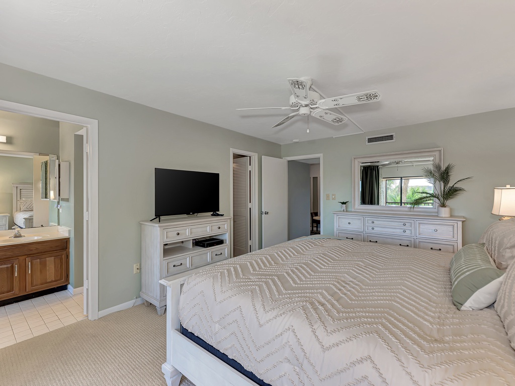 Primary Bedroom - King