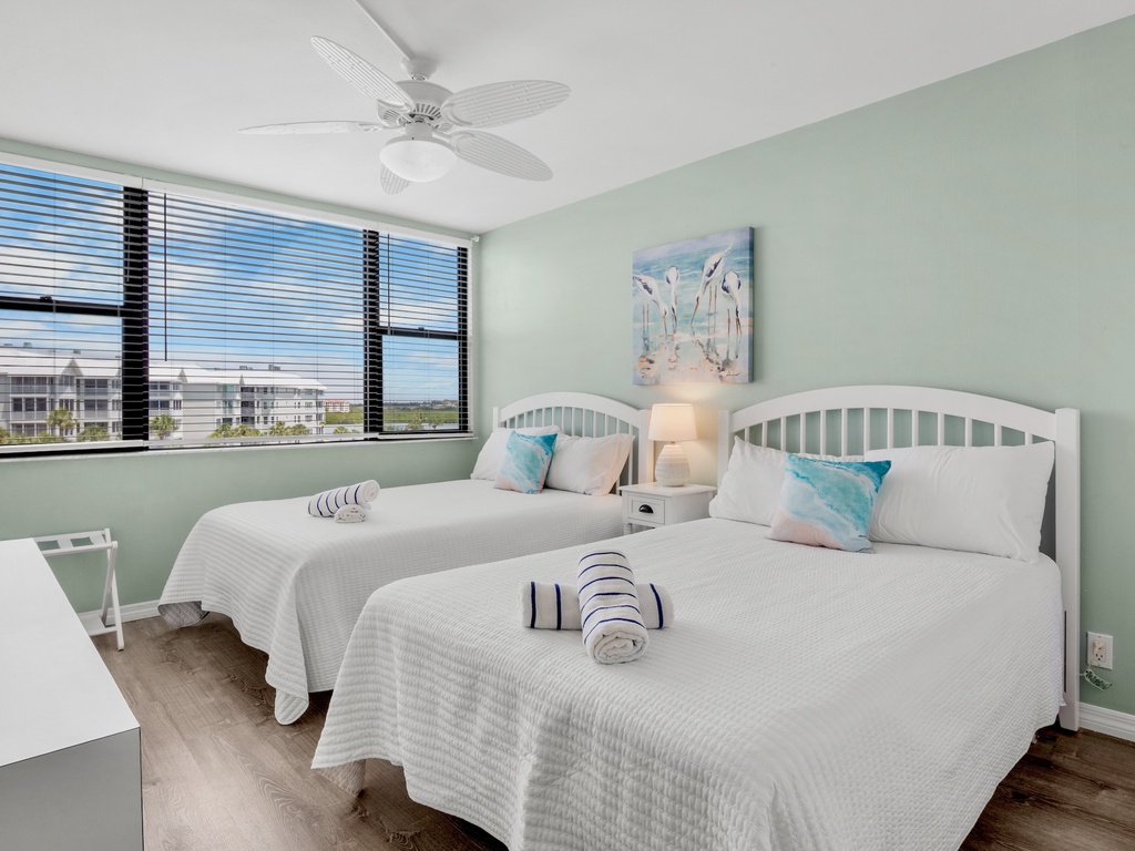 Harbor Towers Unit 415 by Tropical Sands Accommodations