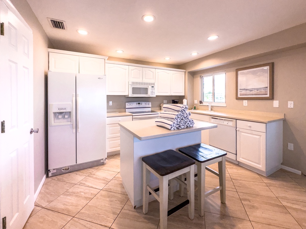301 kitchen 2