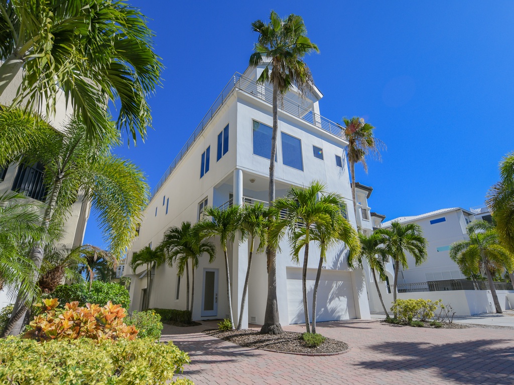 Changing Channels by Siesta Key Luxury Rental Properties