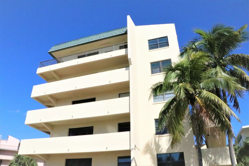 303 Sea Shell by Siesta Key