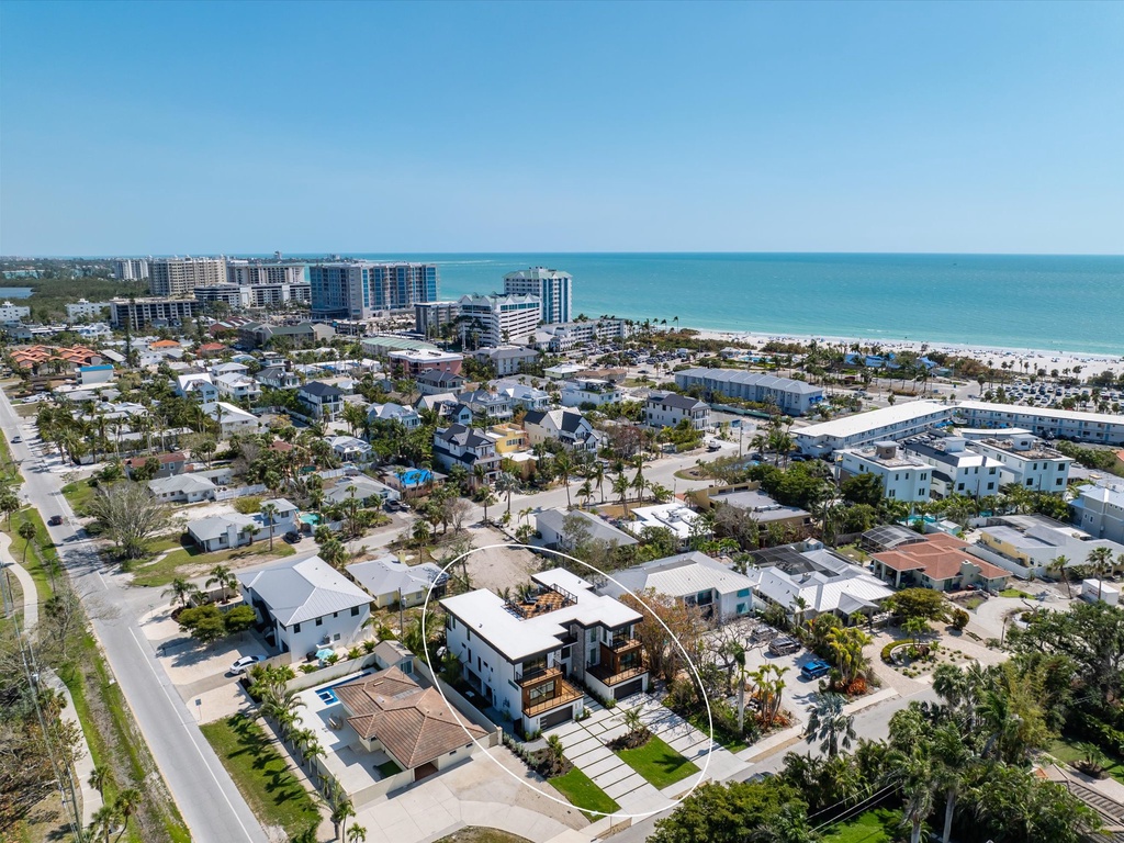 Lido Luxe Estate by Lido Key Vacations