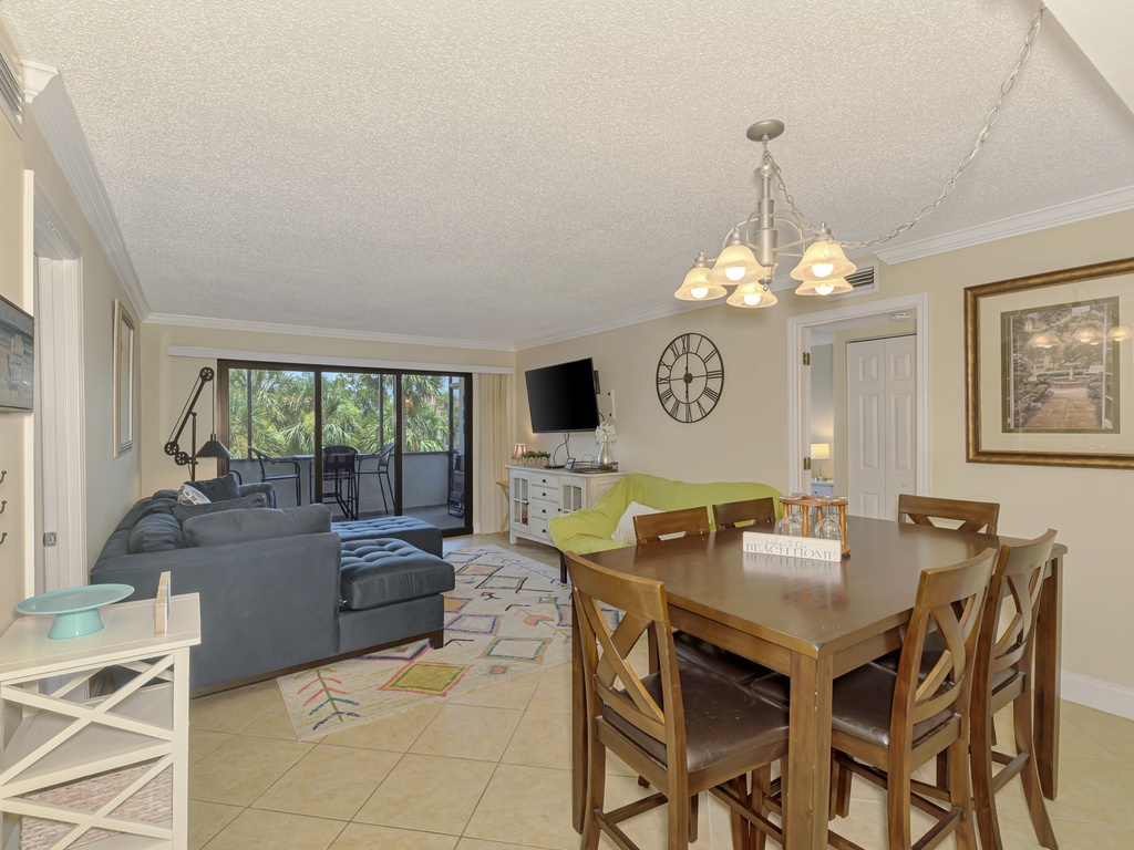 Harbor Towers 231